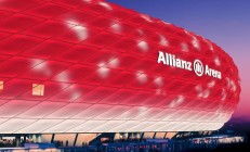 九游体育直播-乔治点燃赛场，勇士防守锁死北京队