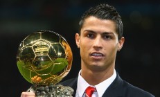 九游中国-石宇奇统治全场，印尼队完胜印度队，一场技术与战术的完美演绎