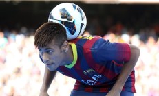 九游体育官方入口-柏林之巅的银球对决，许昕关键制胜，德国队鏖战中国队