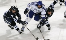 九游VIP-宿敌之战，湖人血拼勇士，杜兰特一箭定乾坤成全场焦点