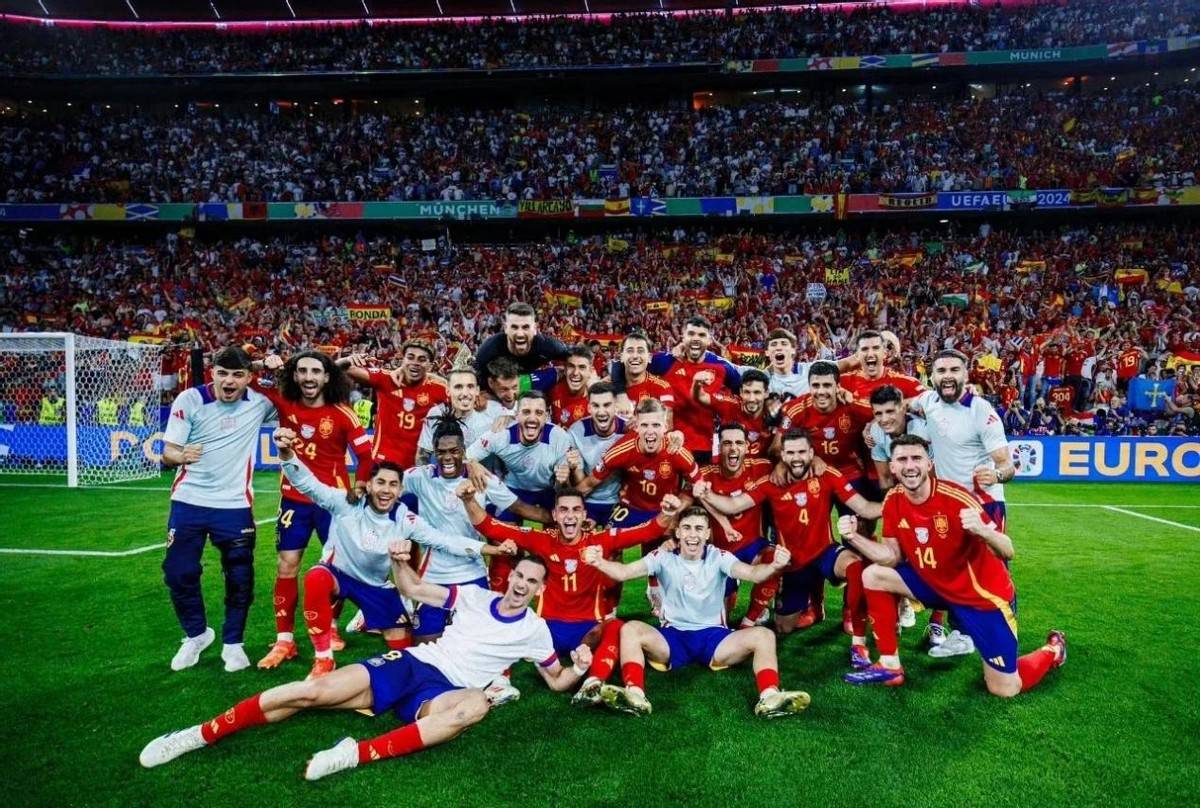 俄罗斯球队在欧洲杯小组赛中狂胜对手 俄罗斯球队在欧洲杯小组赛中狂胜对手