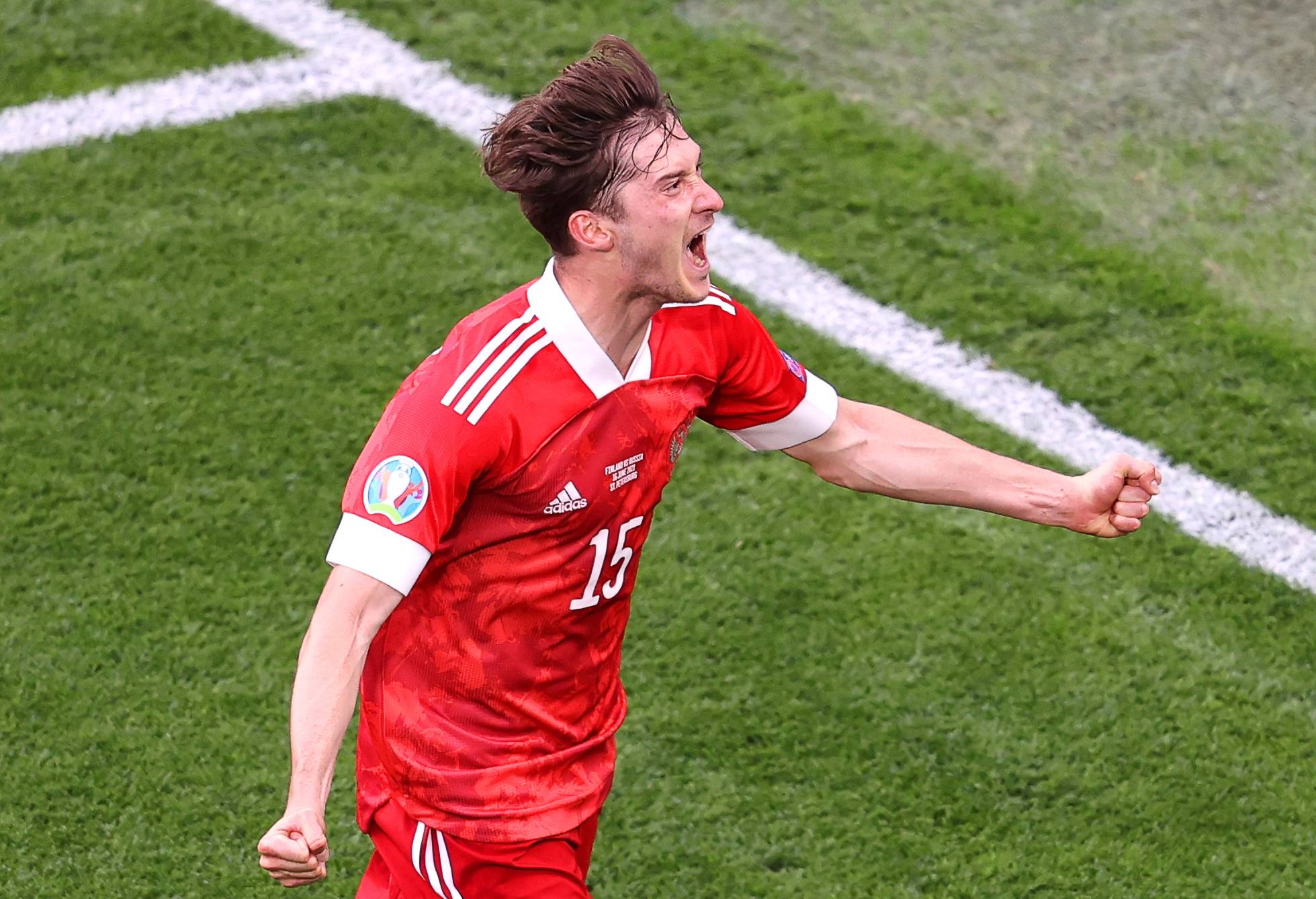 俄罗斯球队在欧洲杯小组赛中狂胜对手 俄罗斯球队在欧洲杯小组赛中狂胜对手