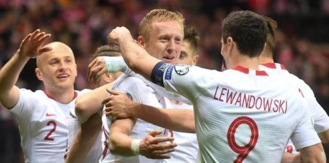 波兰客场大胜以色列，小组出线形势良好