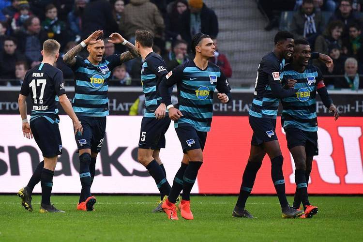 柏林赫塔豪取主场胜利，继续保持领先的简单介绍