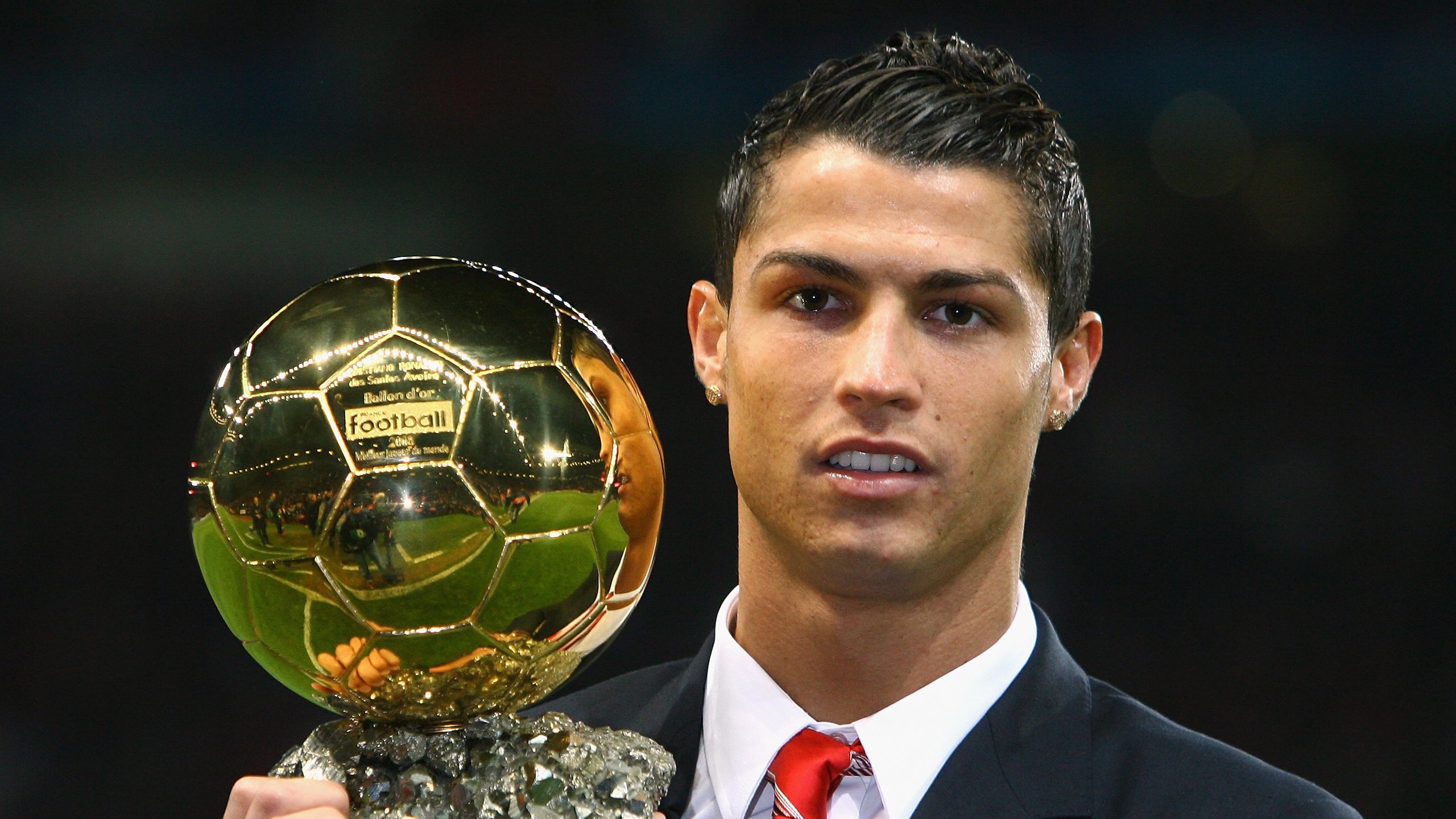 世界排名争夺战之夜，米切尔大场面先生