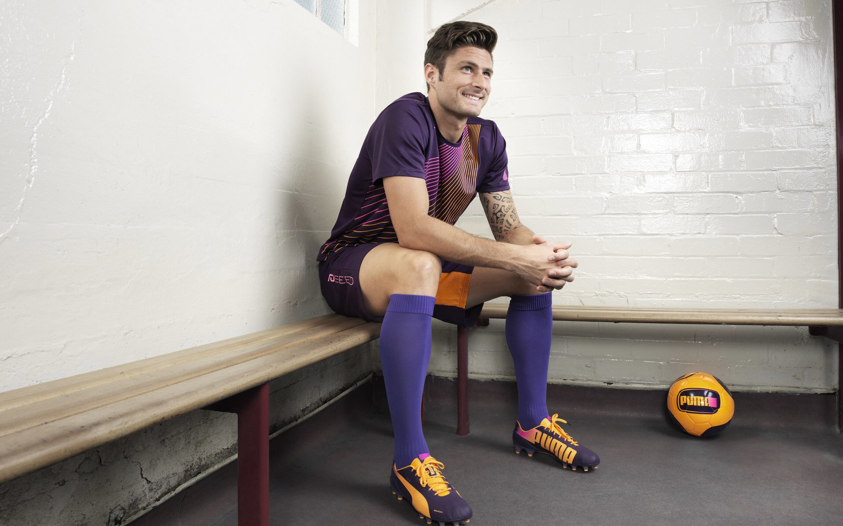 跨越赛场的决胜者，从山西绝杀到米切尔的英超接管